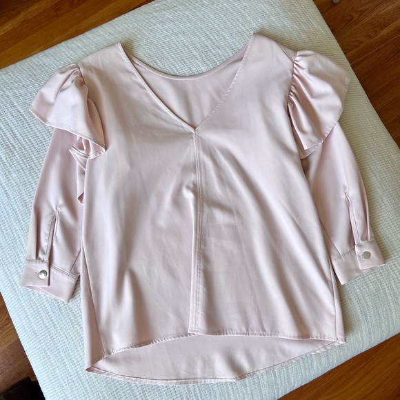 Pastel pink blouse with ruffles - Picture 7 of 10